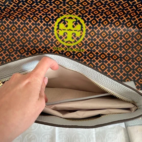 Tory Burch Blake Swingpack Crossbody Bag Seltzer Gold Blue - Picture 5 of 10